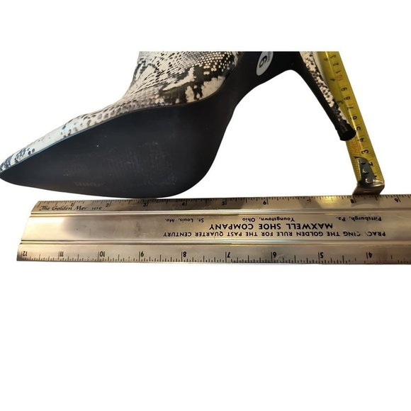 NWOB Steve Madden Vegan Thigh High Dominique Boot Women Light Grey Boots Size 6M - Picture 12 of 15